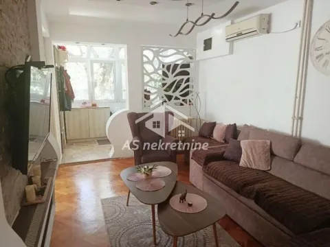 Izdavanje, trosoban stan, 75m², Banovo Brdo, Beograd - image 5