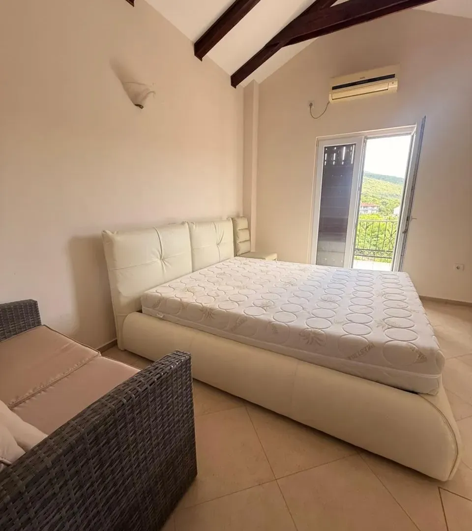 Sale, two bedroom apartment, 92m², Bigova, Kotor