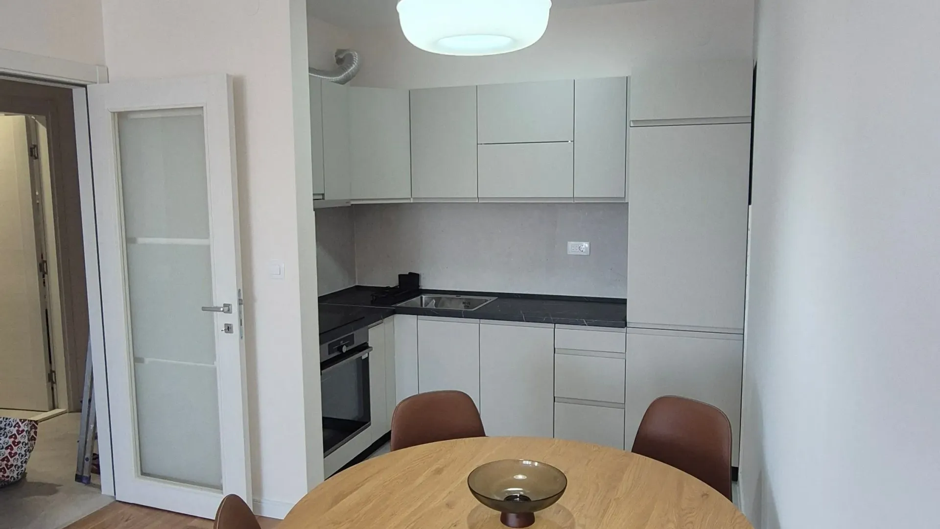 Rent, one bedroom apartment, 49m², Central Point, Podgorica