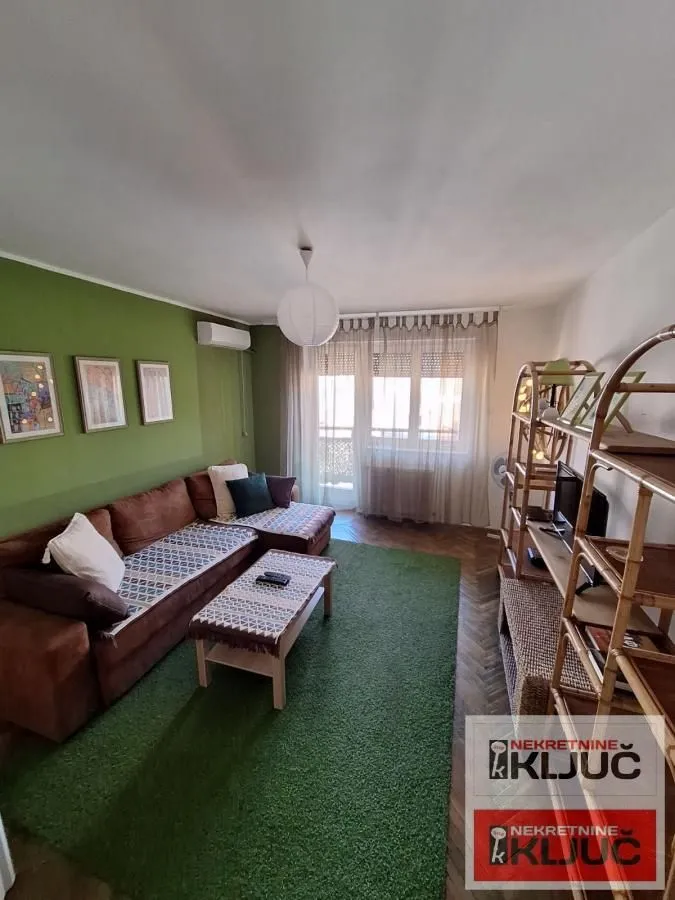 Izdavanje, dvosoban stan, 58m², Kej, Novi Sad Sve Podlokacije
