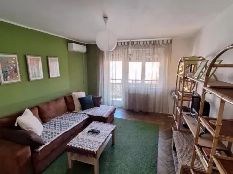 Rent, two bedroom apartment, 58m², Kej, Novi Sad Sve Podlokacije - image 2