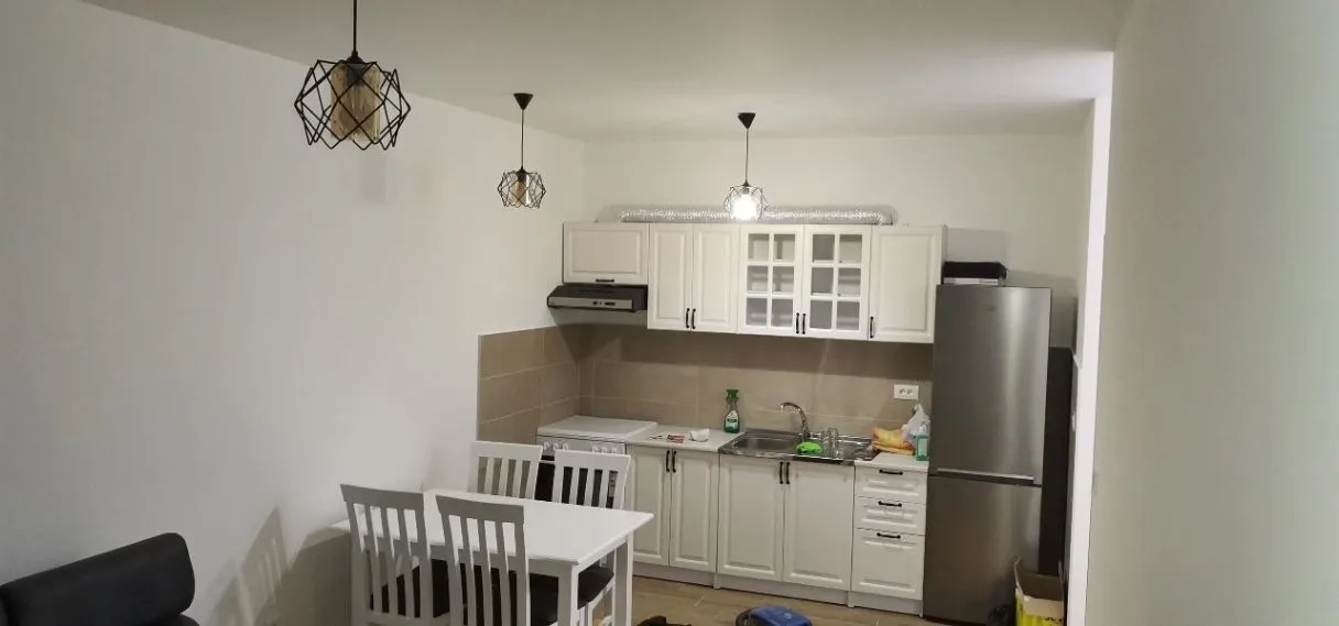 Izdavanje, jednosoban stan, 45m², Zabjelo, Podgorica