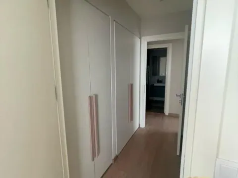 Izdavanje, trosoban stan, 83m², Savski Venac, Beograd - image 16