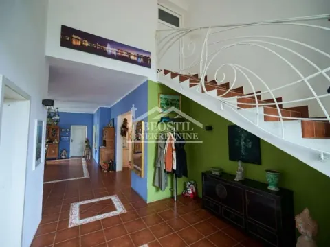 Prodaja, kuća, 304m², Kikinda, Srbija - image 9