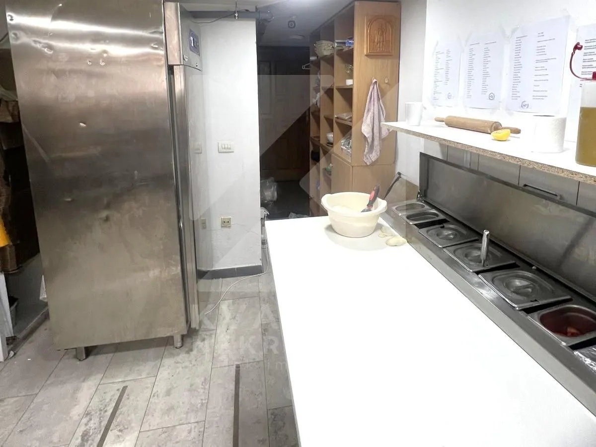 Rent, office space, 52m², Preko Morače, Podgorica