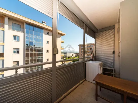 Izdavanje, jednosoban stan, 50m², City Kvart, Podgorica - image 10