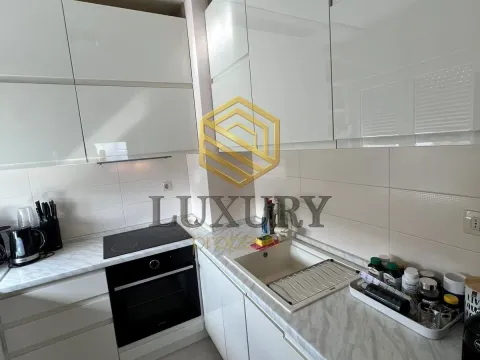 Sale, one bedroom apartment, 53m², City Kvart, Podgorica - image 3