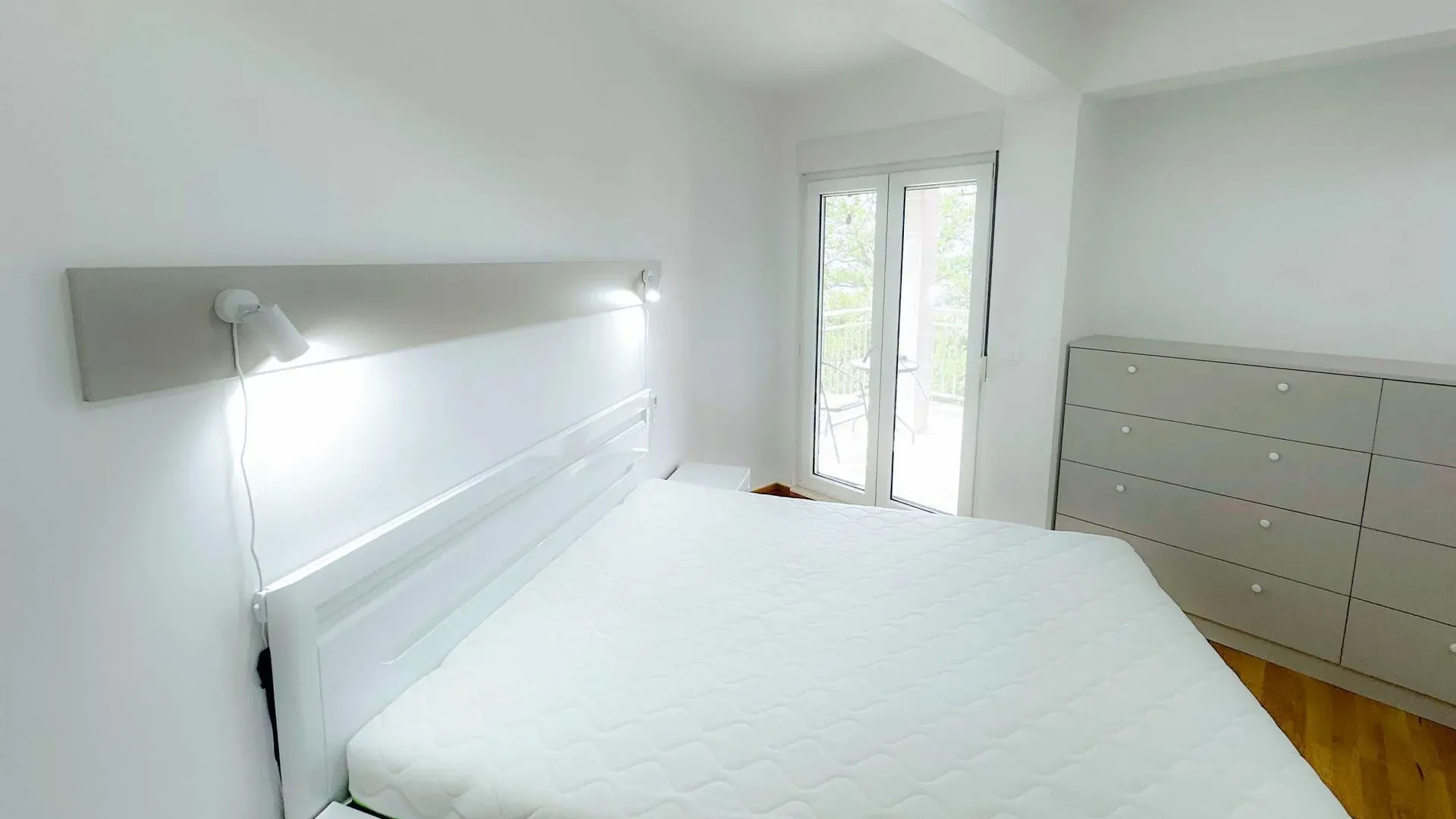 Sale, two bedroom apartment, 72m², Tivat, Crna Gora