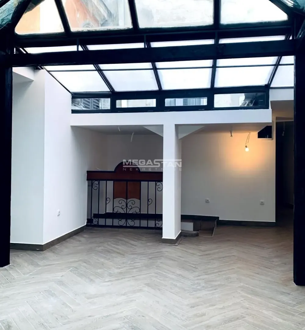 Rent, office space, 145m², Stari Grad, Beograd