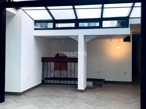 Izdavanje, poslovni prostor, 145m², Stari Grad, Beograd - image 2