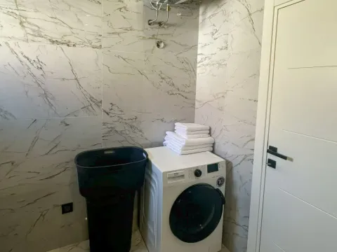 Rent, apartment, 102m², Seljanovo, Tivat - image 11