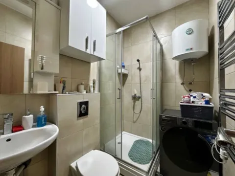 Sale, one bedroom apartment, 42m², Mainski Put, Budva - image 8