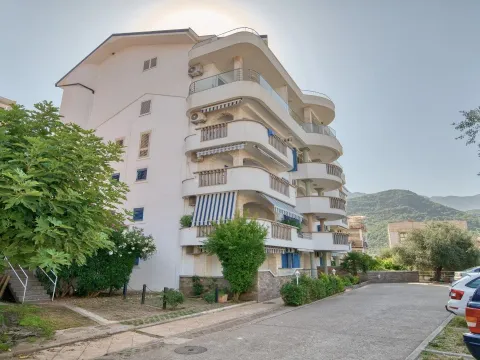 Sale, one bedroom apartment, 29m², Pržno, Budva - image 13