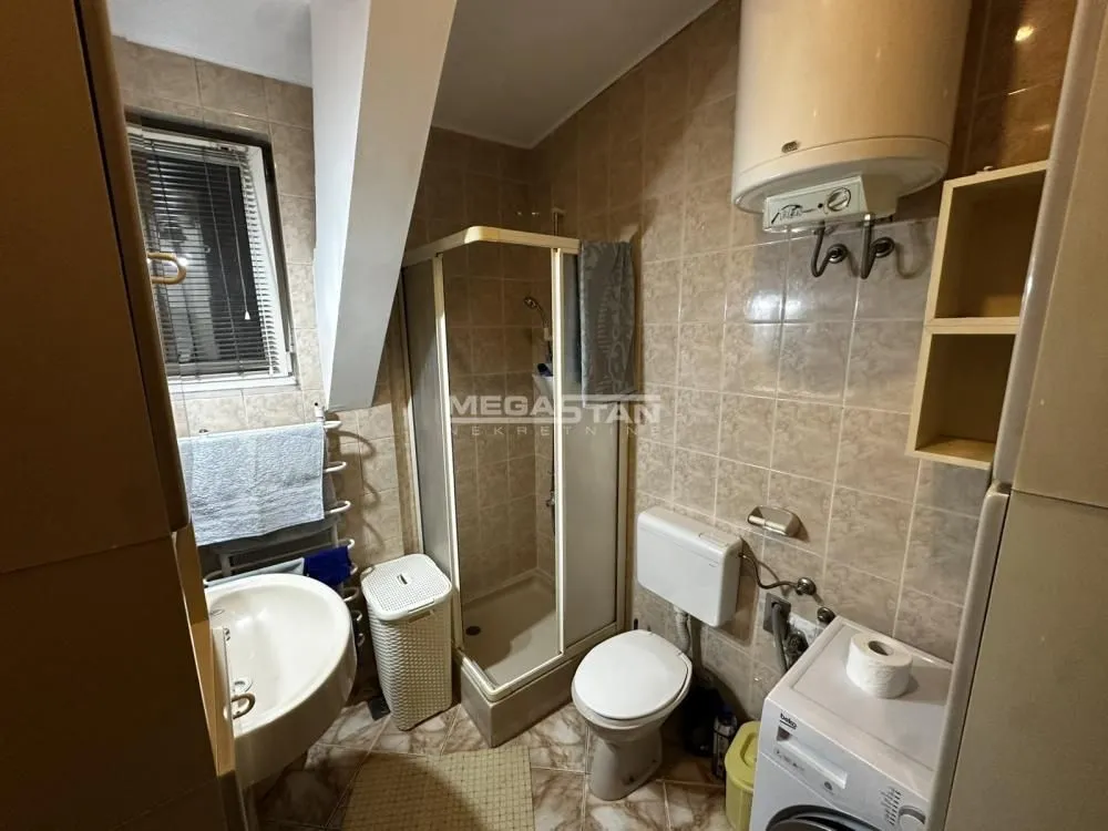 Sale, apartment, 109m², Stari Grad, Beograd