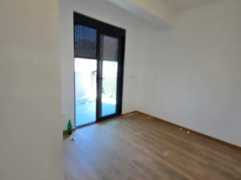 Sale, three bedroom apartment, 86m², Bjeliši, Bar - image 18