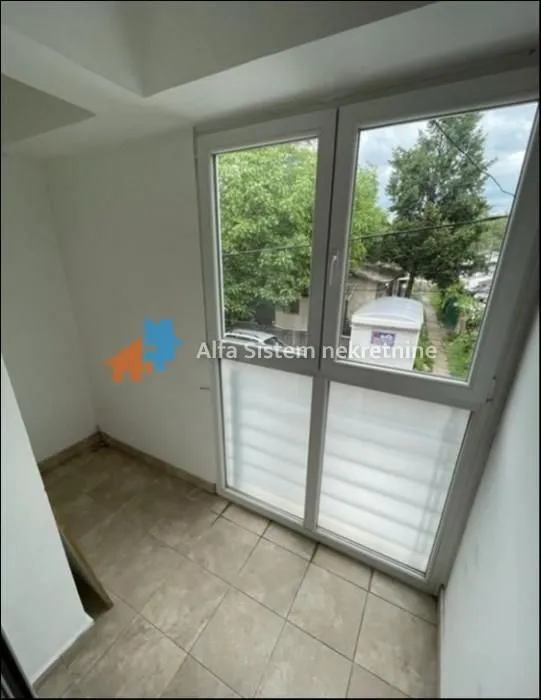 Rent, three bedroom apartment, 75m², Voždovac Sve Podlokacije, Beograd