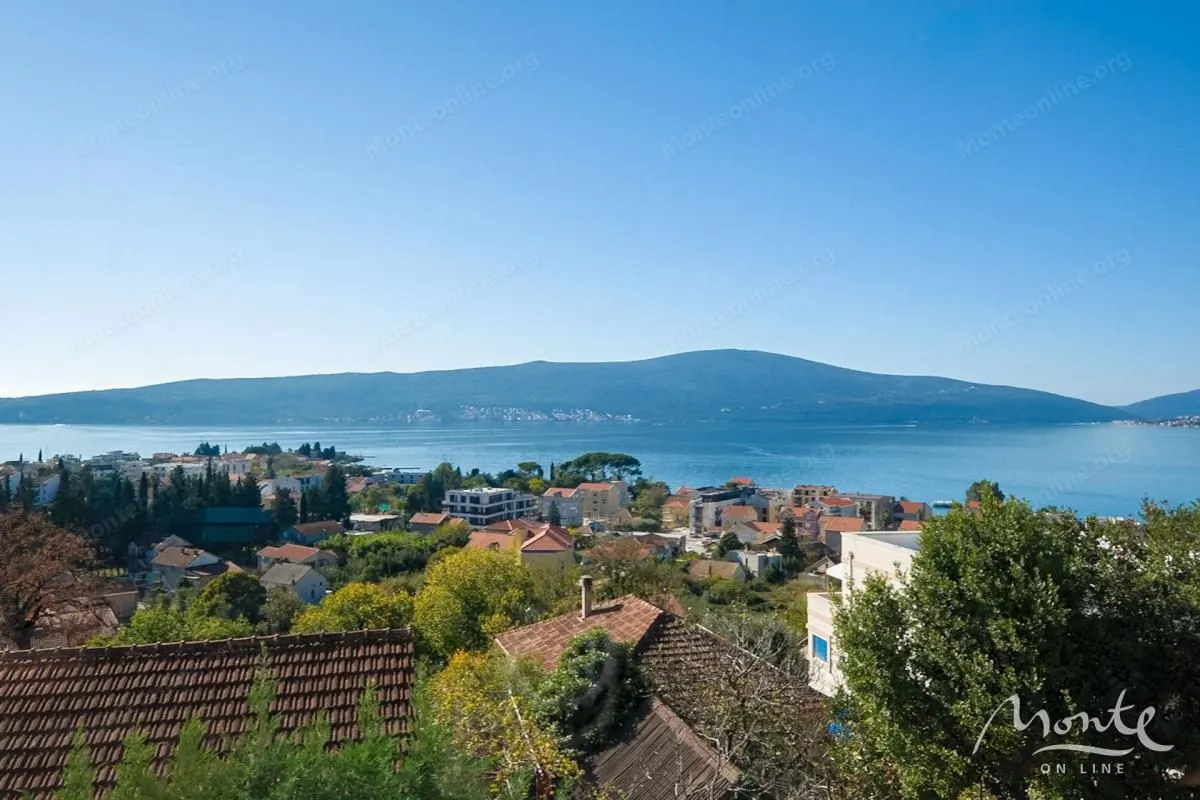 Prodaja, dvosoban stan, 100m², Donja Lastva, Tivat