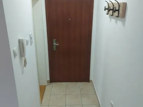 Izdavanje, jednosoban stan, 38m², Grbavica, Novi Sad Sve Podlokacije - image 10