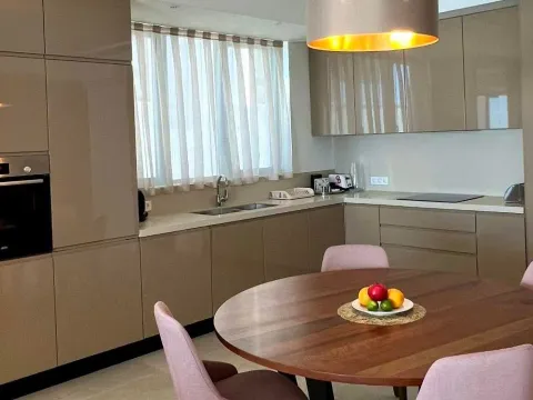 Prodaja, dvosoban stan, 107m², Rafailovići, Budva - image 25