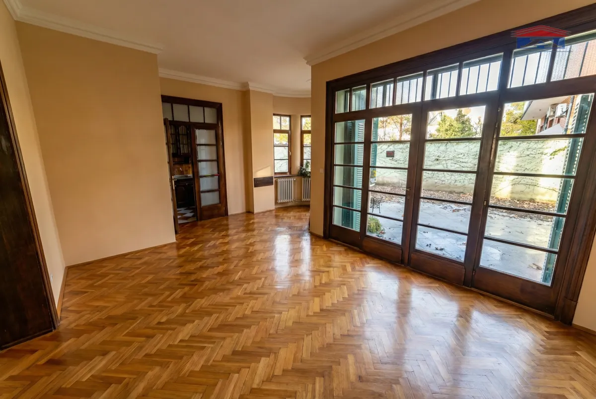 Sale, house, 298m², Jodna Banja, Novi Sad Sve Podlokacije