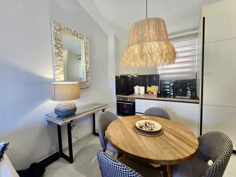 Prodaja, jednosoban stan, 48m², Budva, Crna Gora - image 8