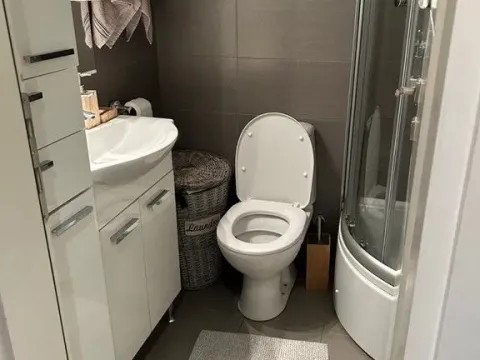 Prodaja, jednosoban stan, 38m², City Kvart, Podgorica - image 6