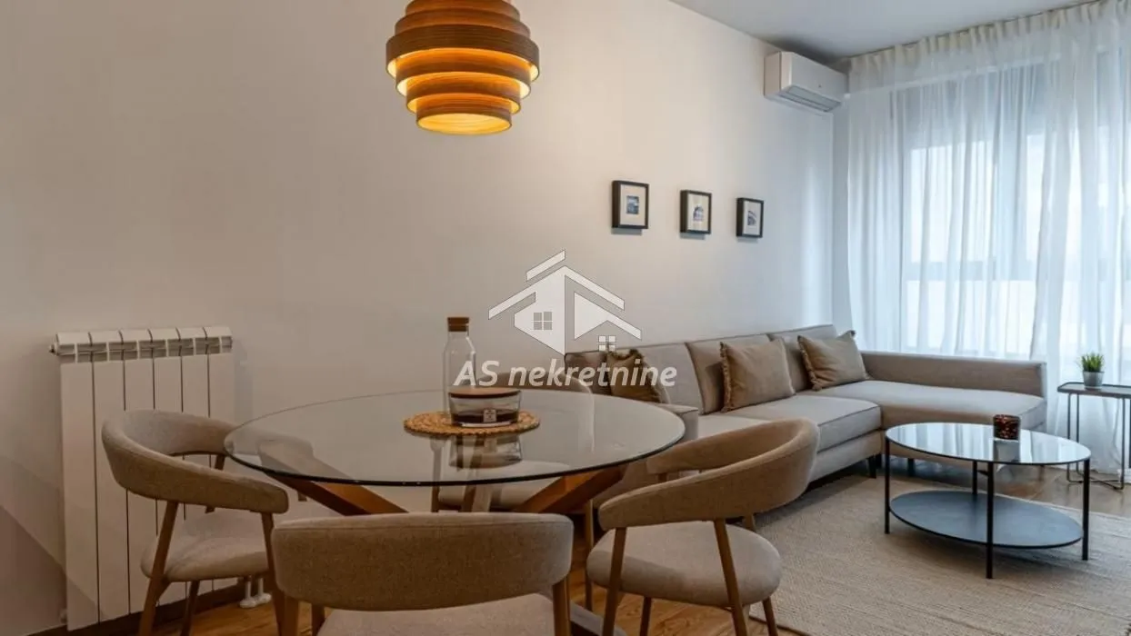 Izdavanje, dvosoban stan, 49m², Fon (Fon - Bilećka), Voždovac Sve Podlokacije