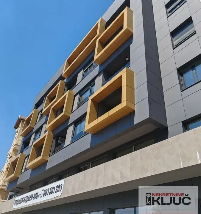 Izdavanje, jednosoban stan, 37m², Rotkvarija, Novi Sad Sve Podlokacije