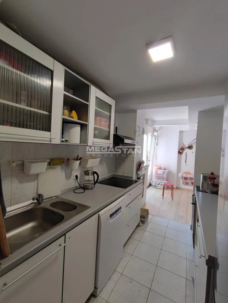 Prodaja, stan, 104m², Novi Beograd Blok 63, Novi Beograd Sve Podlokacije