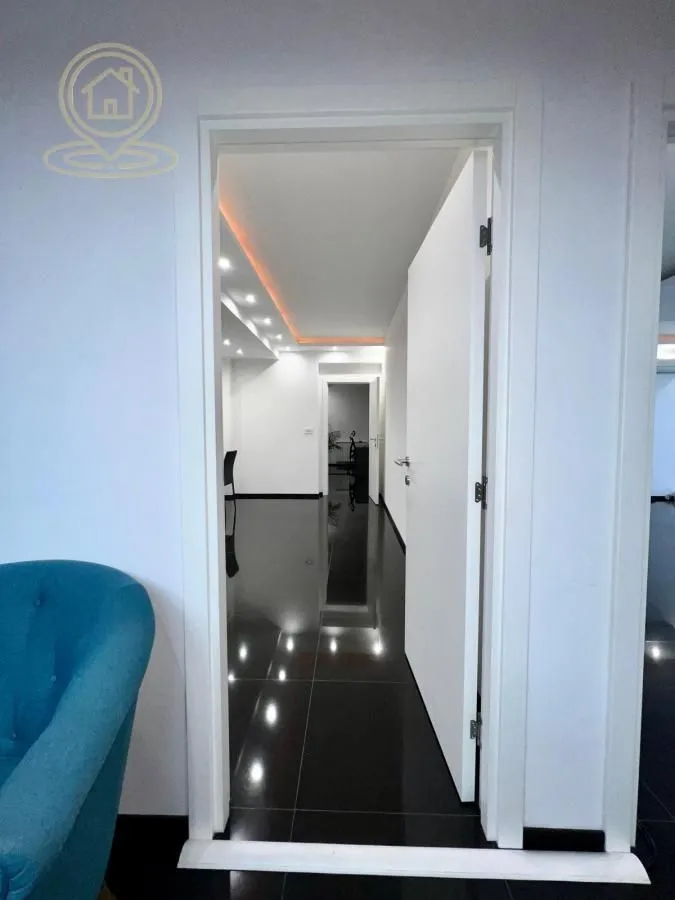 Sale, office space, 284m², Šumice, Beograd