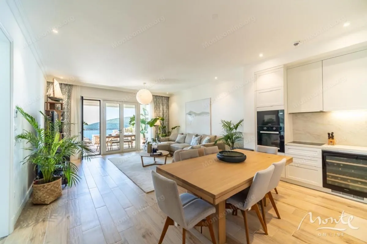 Prodaja, dvosoban stan, 105m², Luštica Bay, Tivat