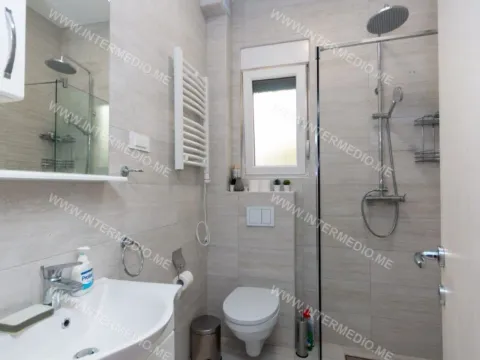 Sale, one bedroom apartment, 50m², Đenovići, Herceg Novi - image 9