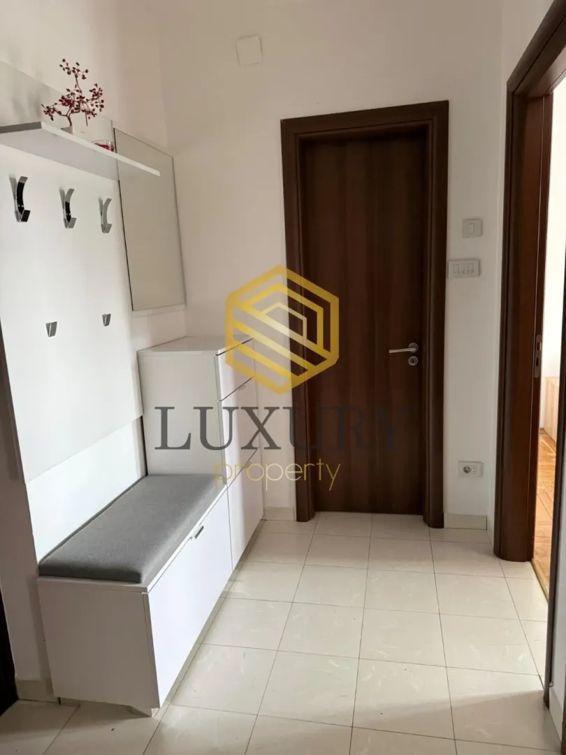 Rent, two bedroom apartment, 56m², City Kvart, Podgorica