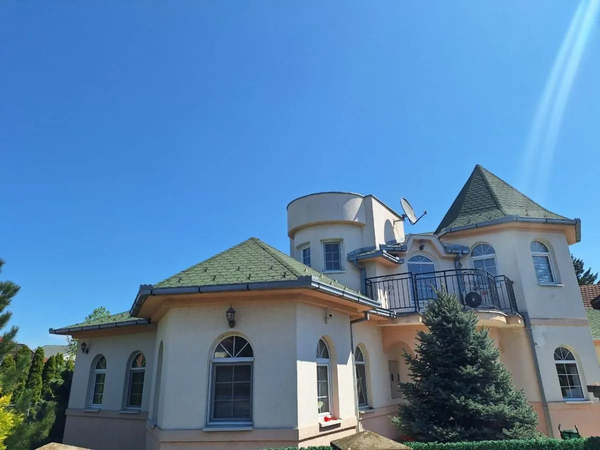 Sale, house, 338m², Tatarsko brdo, Petrovaradin