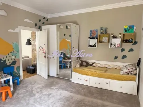 Prodaja, trosoban stan, 108m², Stari Grad, Beograd - image 13