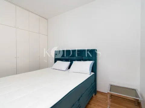 Izdavanje, jednosoban stan, 50m², City Kvart, Podgorica - image 11