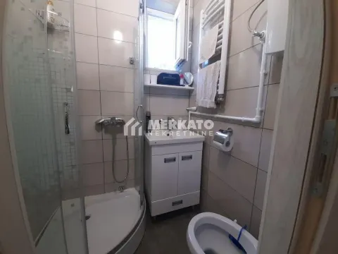 Rent, house, 103m², Zrenjanin, Srbija - image 12
