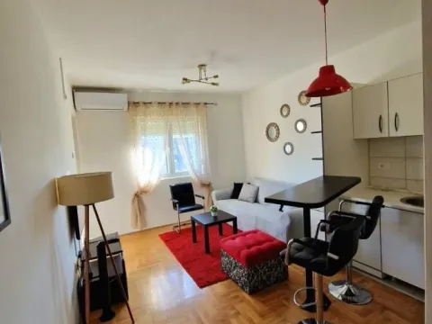 Rent, apartment, 43m², Tuški Put, Podgorica - image 9