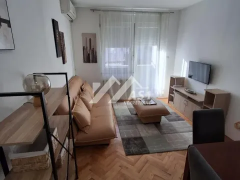 Izdavanje, jednosoban stan, 34m², Nova Detelinara, Novi Sad Sve Podlokacije - image 3