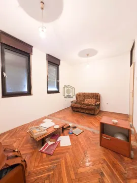 Prodaja, trosoban stan, 92m², Blok 6, Podgorica - image 7
