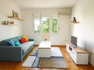 Izdavanje, dvosoban stan, 55m², Centar, Podgorica - image 2