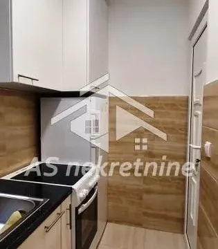 Izdavanje, trosoban stan, 58m², Savski Venac, Beograd - image 6