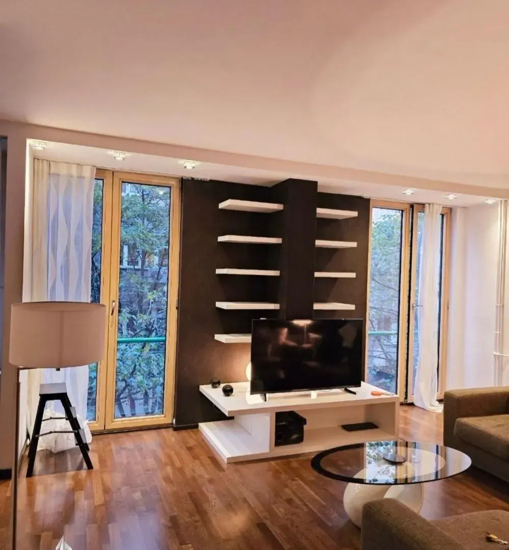 Rent, four bedroom apartment, 87m², Stari Grad, Beograd