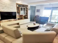 Prodaja, jednosoban stan, 84m², Dobrota, Kotor - image 2