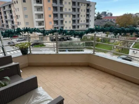 Izdavanje, jednosoban stan, 30m², Rozino, Budva - image 10