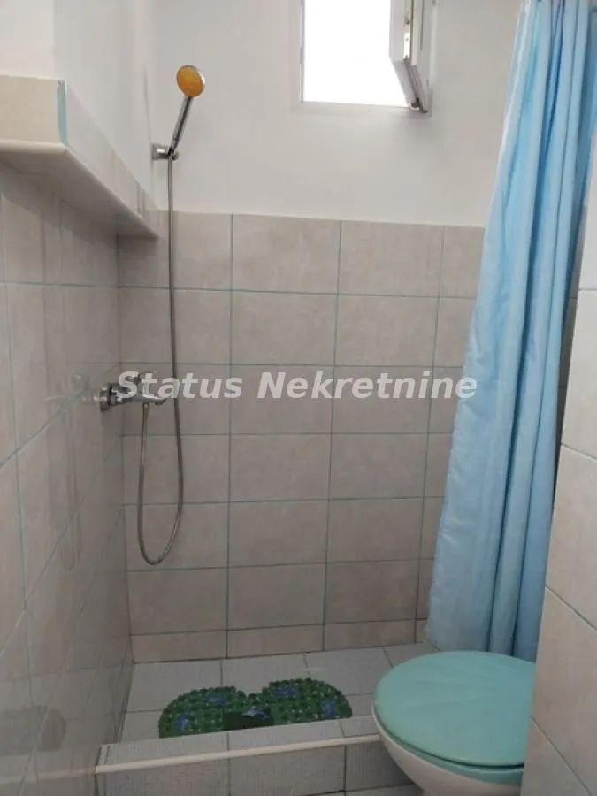Izdavanje, jednosoban stan, 40m², Centar, Novi Sad