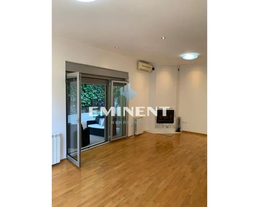 Rent, house, 220m², Senjak, Beograd