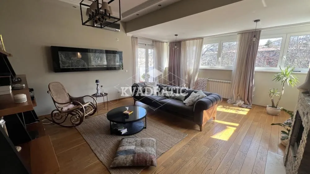 Sale, four bedroom apartment, 126m², Savski Venac, Beograd