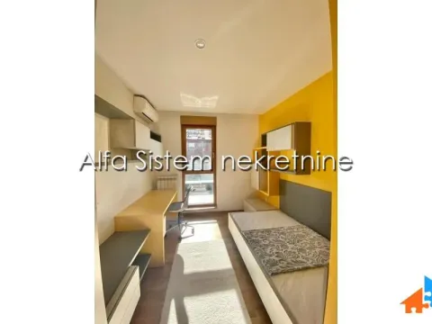 Rent, four bedroom apartment, 194m², Tašmajdan, Palilula Sve Podlokacije - image 8