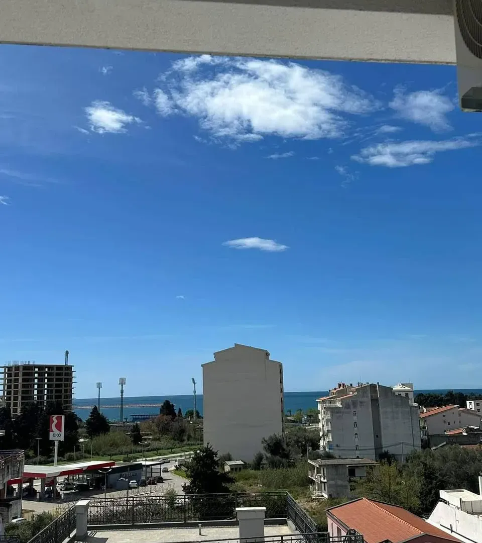 Sale, one bedroom apartment, 44m², Centar, Bar